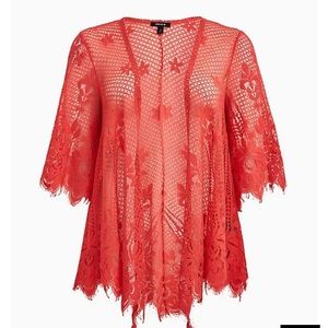 NWT Plus Size torrid Open-Front Scalloped Lace, Size 1 (14/16)